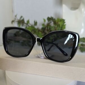 Large Black Fashion Sunglasses